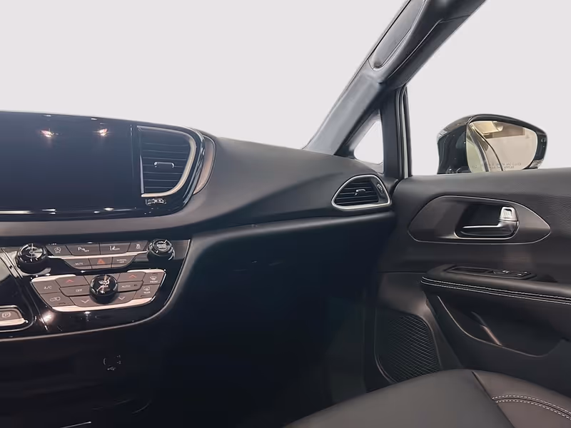 2026 Chrysler Grand Caravan SXT