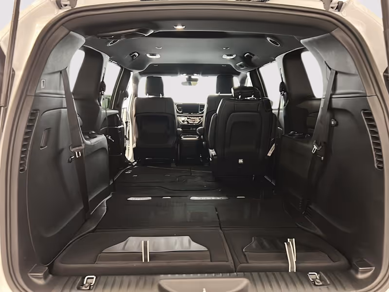 2026 Chrysler Grand Caravan SXT