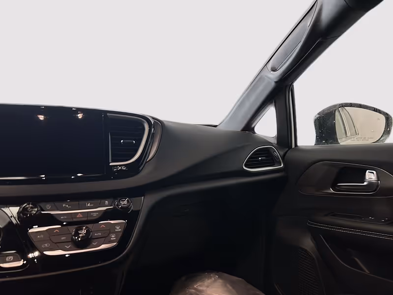 2026 Chrysler Grand Caravan SXT