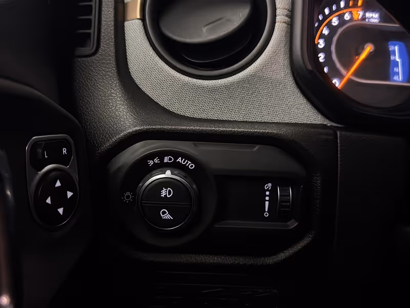 2024 Jeep Gladiator NightHawk