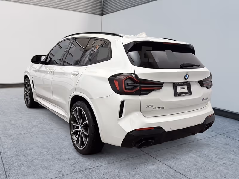 2023 BMW X3 M40i