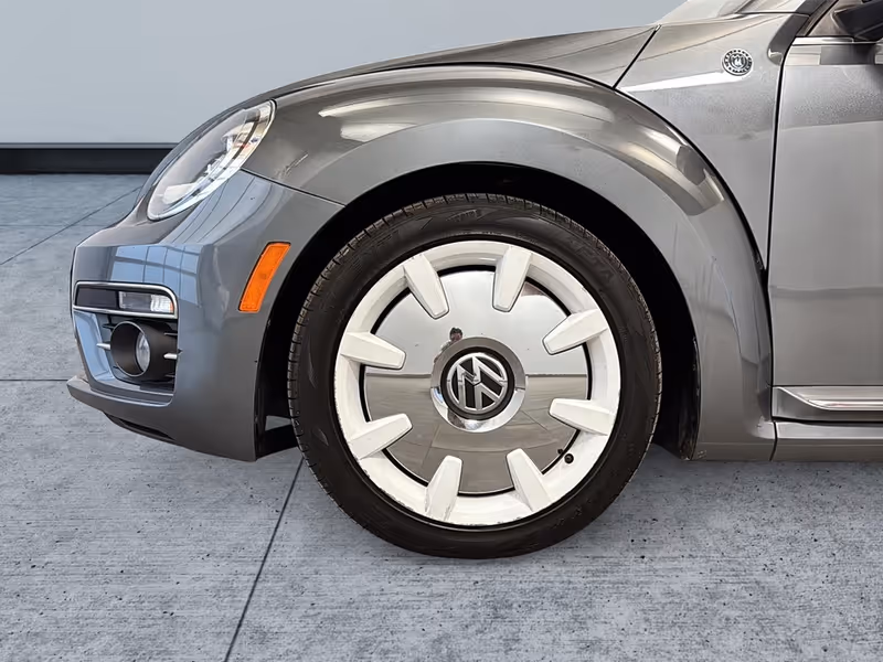 2019 Volkswagen Beetle Wolfsburg Edition
