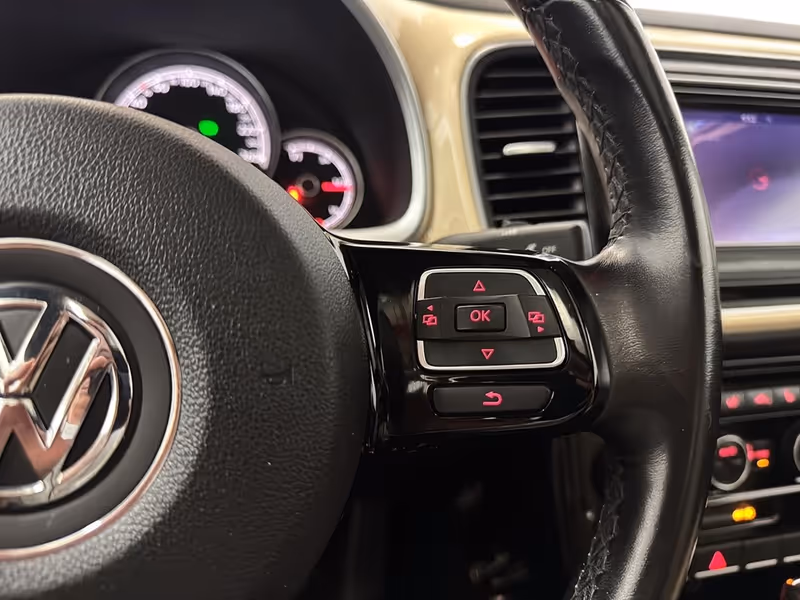 2019 Volkswagen Beetle Wolfsburg Edition