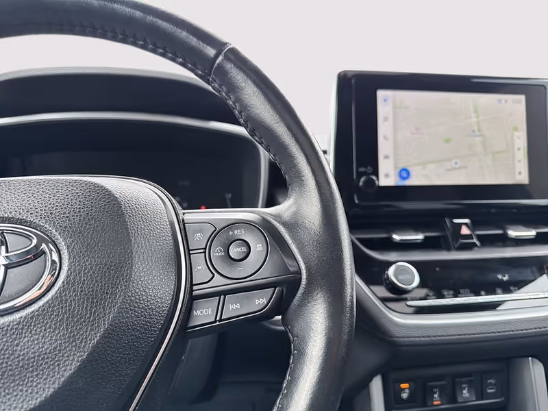 2023 Toyota Corolla Cross XLE