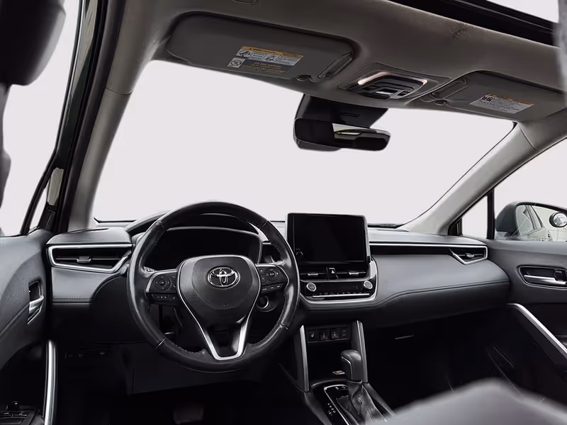 2023 Toyota Corolla Cross XLE