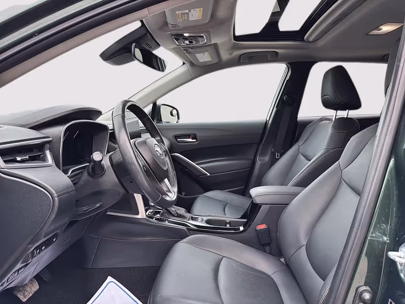 2023 Toyota Corolla Cross XLE