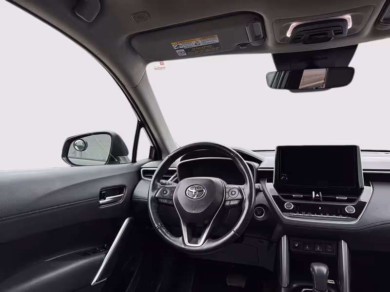 2023 Toyota Corolla Cross XLE