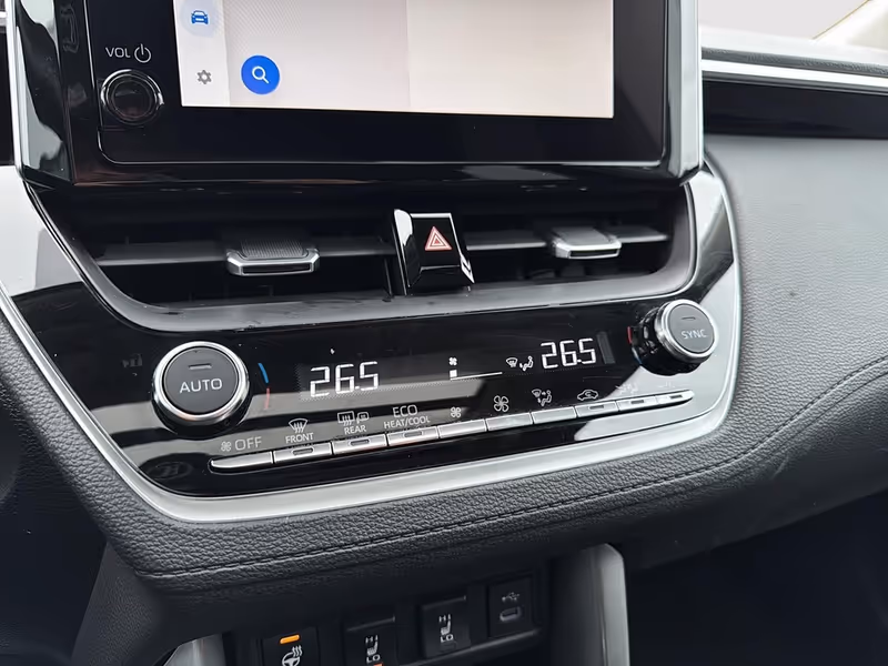 2023 Toyota Corolla Cross XLE