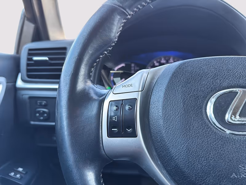 2011 Lexus CT 200h Premium