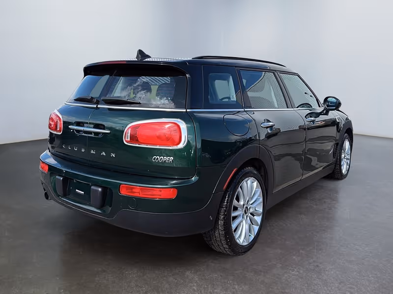 2017 MINI Clubman Cooper