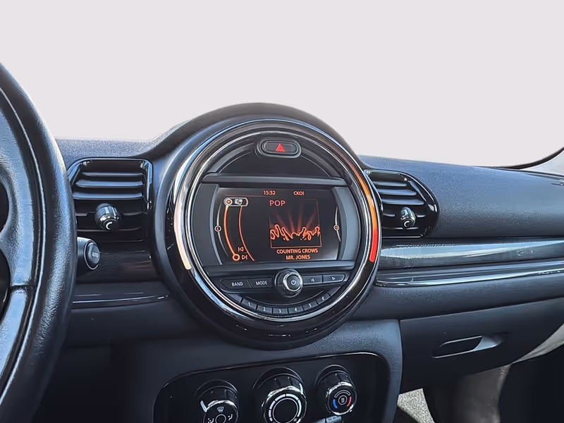 2017 MINI Clubman Cooper