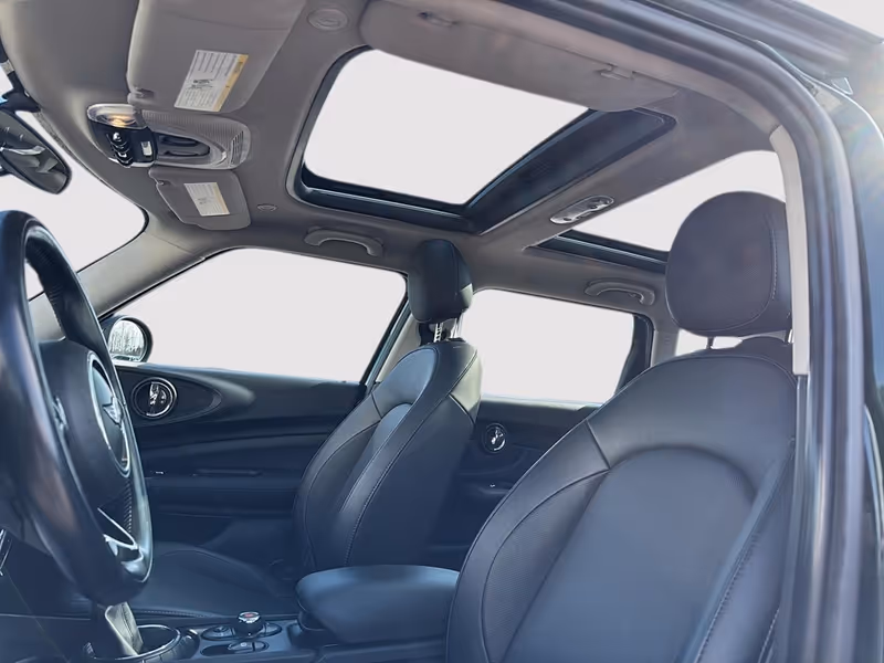 2017 MINI Clubman Cooper