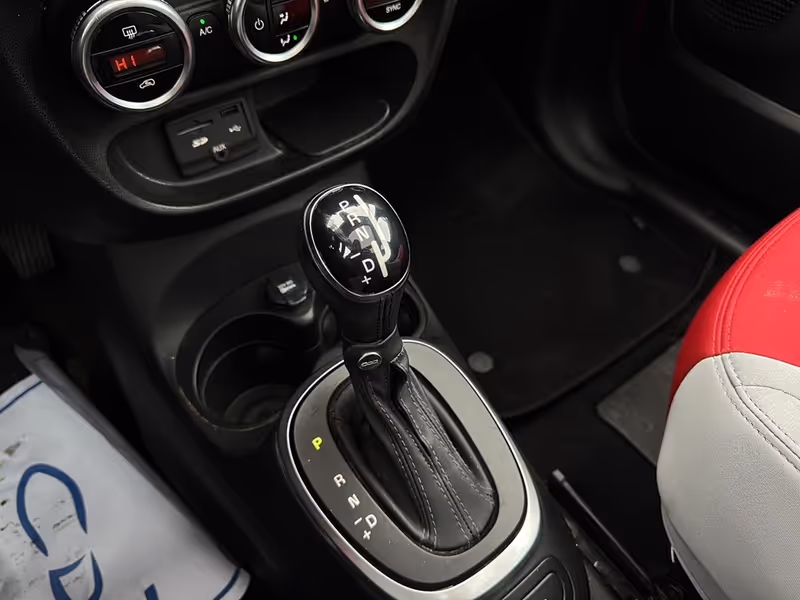 2014 FIAT 500L Sport