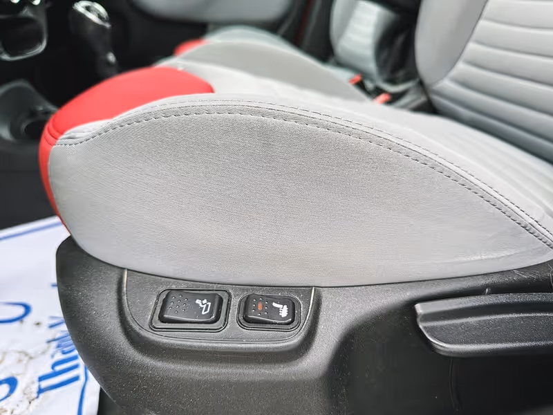 2014 FIAT 500L Sport