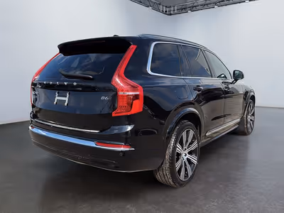 2023 Volvo XC90 Ultimate Bright Theme