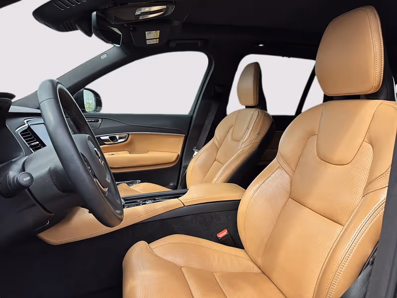 2023 Volvo XC90 Ultimate Bright Theme