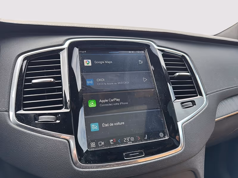 2023 Volvo XC90 Ultimate Bright Theme
