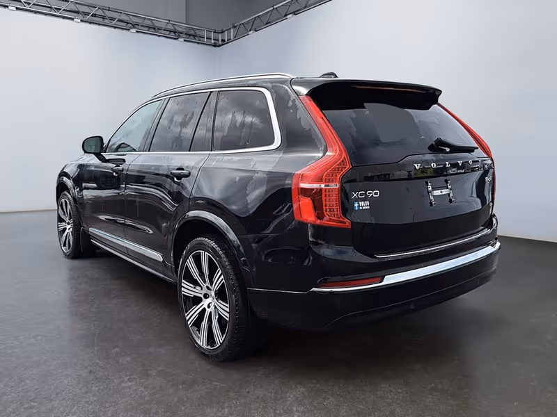 2023 Volvo XC90 Ultimate Bright Theme