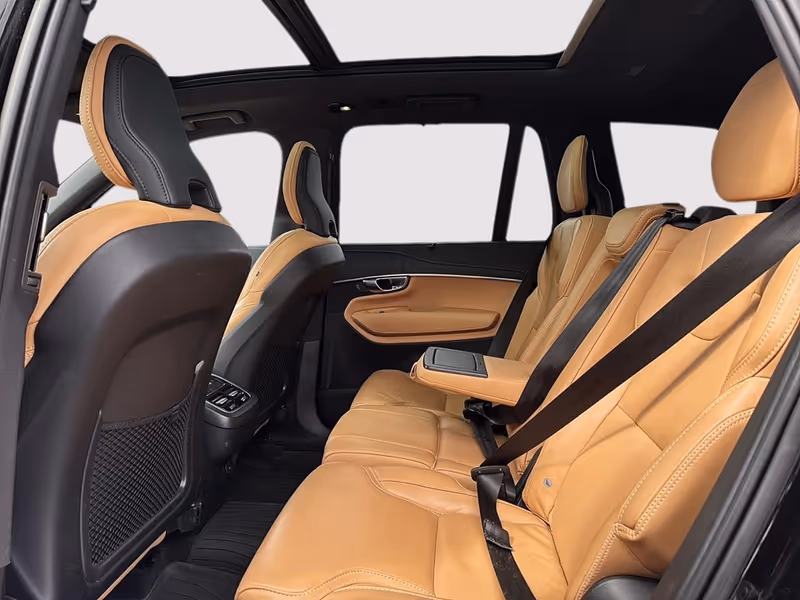 2023 Volvo XC90 Ultimate Bright Theme