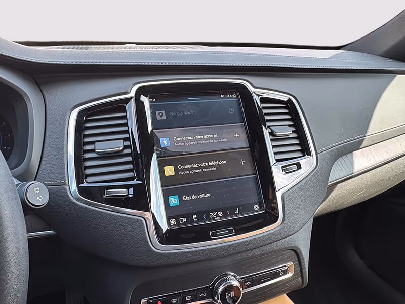 2023 Volvo XC90 Ultimate Bright Theme