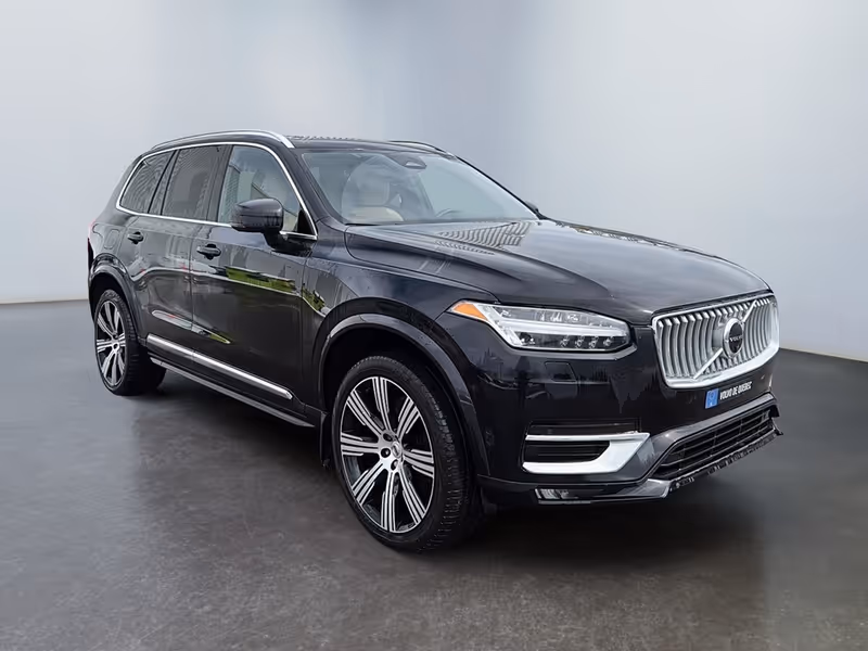 2023 Volvo XC90 Ultimate Bright Theme