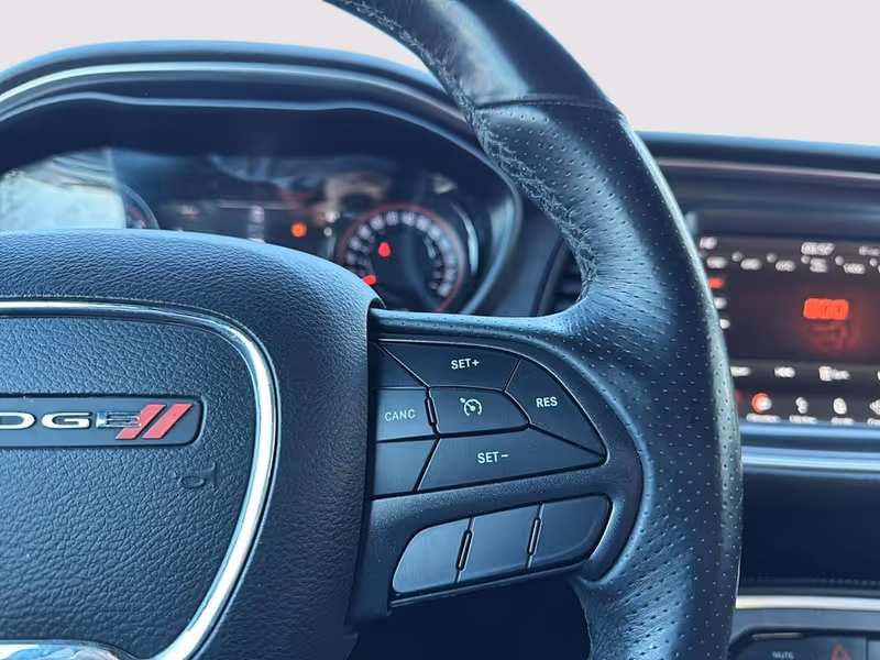 2018 Dodge Challenger SXT Plus