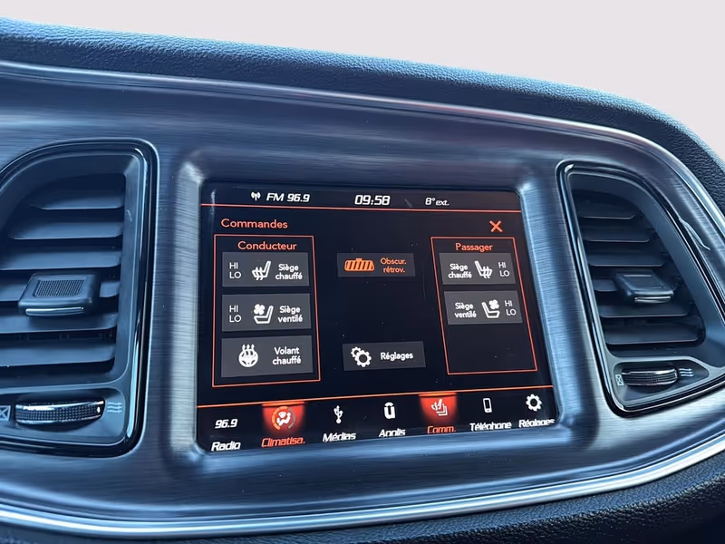 2018 Dodge Challenger SXT Plus