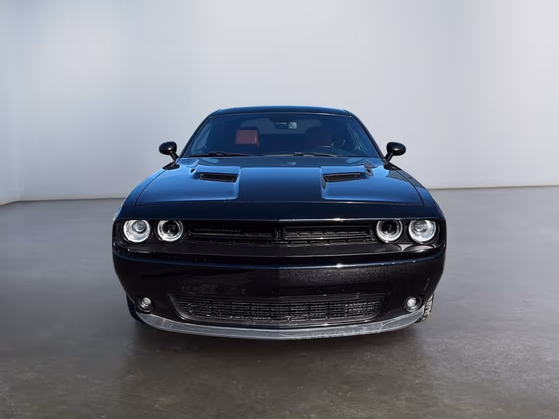 2018 Dodge Challenger SXT Plus