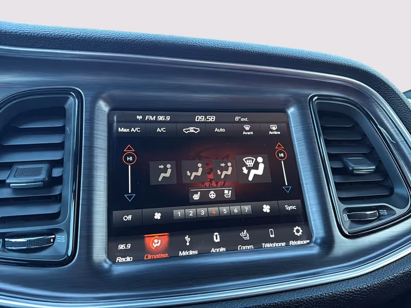 2018 Dodge Challenger SXT Plus