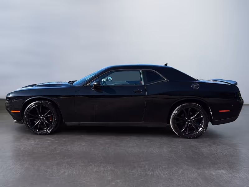 2018 Dodge Challenger SXT Plus