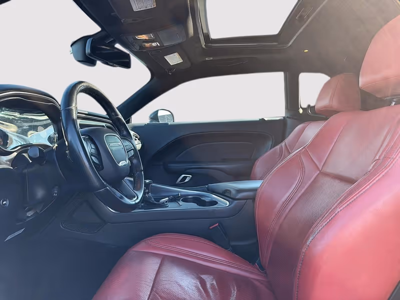 2018 Dodge Challenger SXT Plus