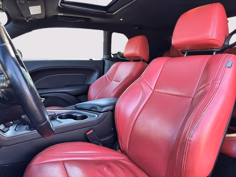 2018 Dodge Challenger SXT Plus