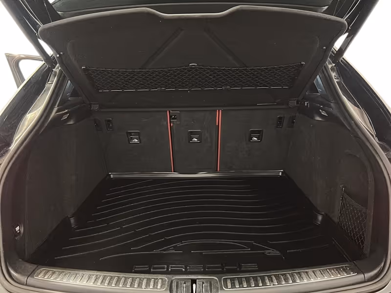 2019 Porsche Macan S