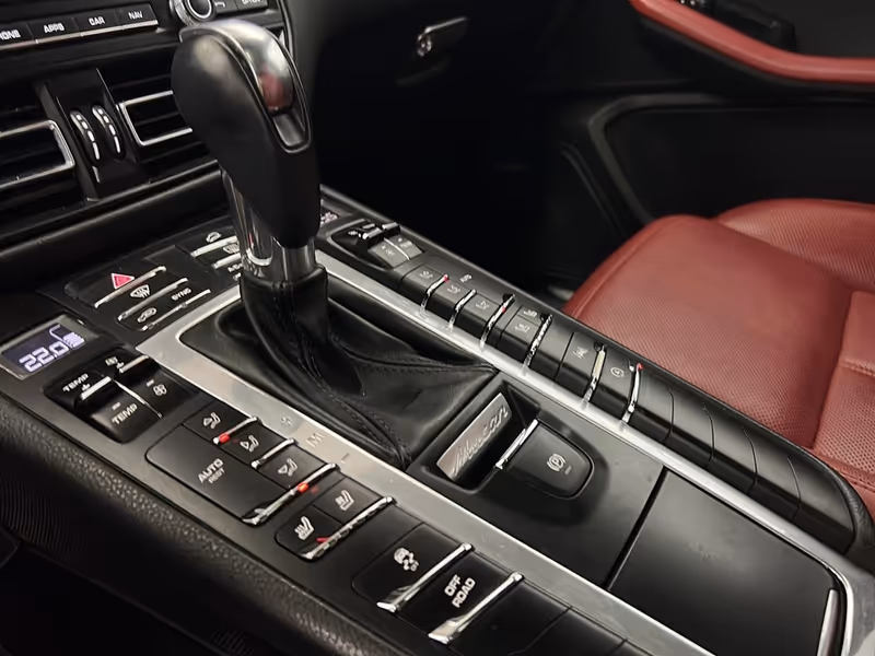 2019 Porsche Macan S