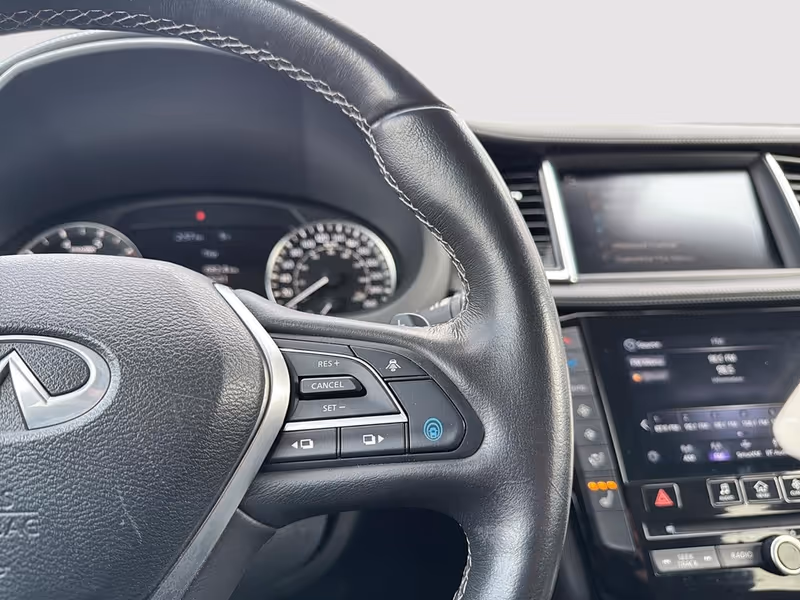 2021 INFINITI QX50 LUXE