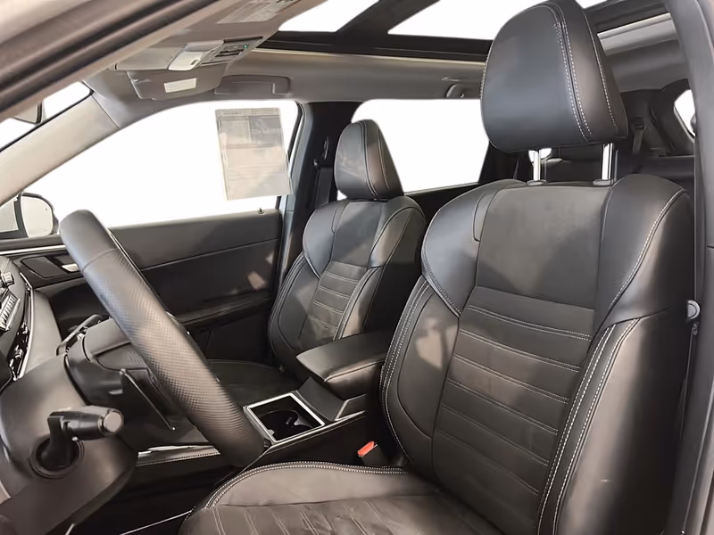 2025 Mitsubishi Outlander Plug-In Hybrid