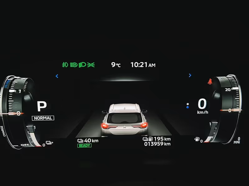 2025 Mitsubishi Outlander Plug-In Hybrid