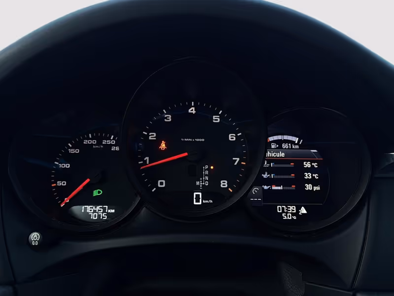 2018 Porsche Macan Sport Edition