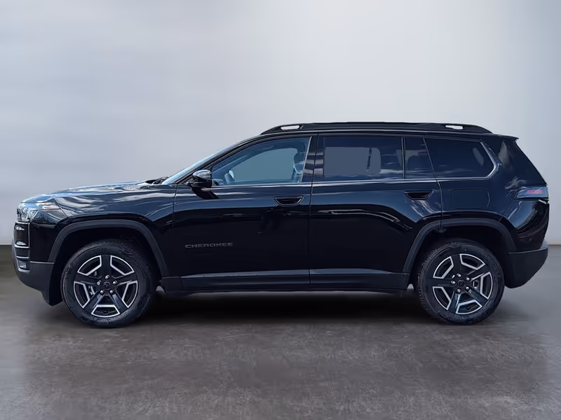 2026 Jeep Cherokee Laredo