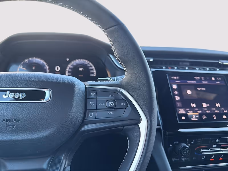 2026 Jeep Grand Cherokee Laredo X