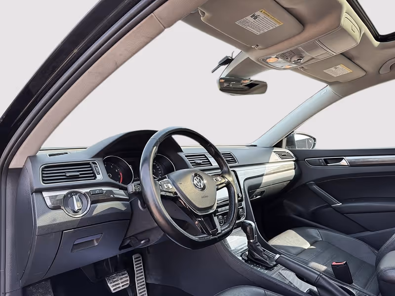 2019 Volkswagen Passat Wolfsburg Edition