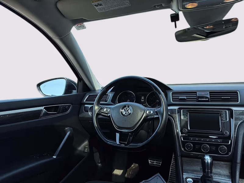 2019 Volkswagen Passat Wolfsburg Edition