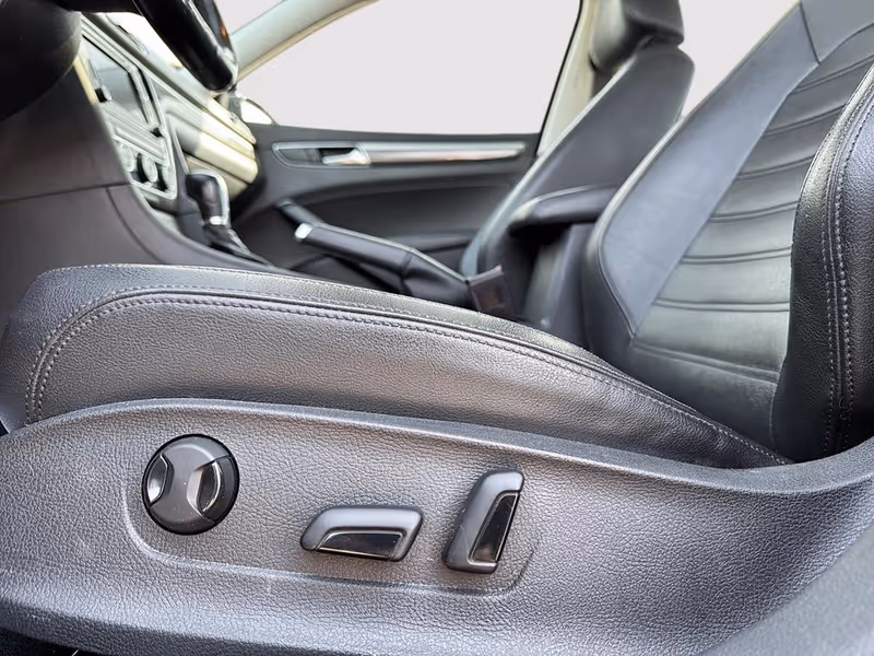 2019 Volkswagen Passat Wolfsburg Edition