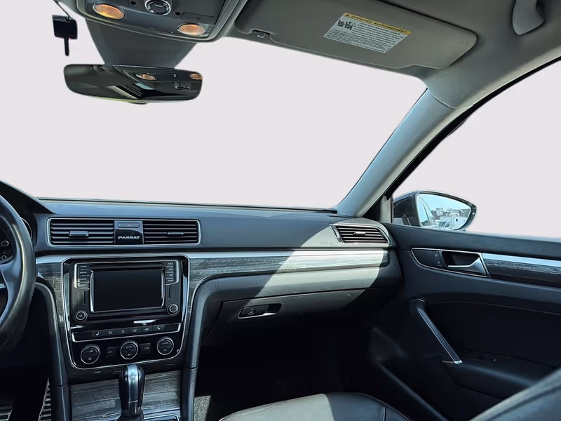 2019 Volkswagen Passat Wolfsburg Edition