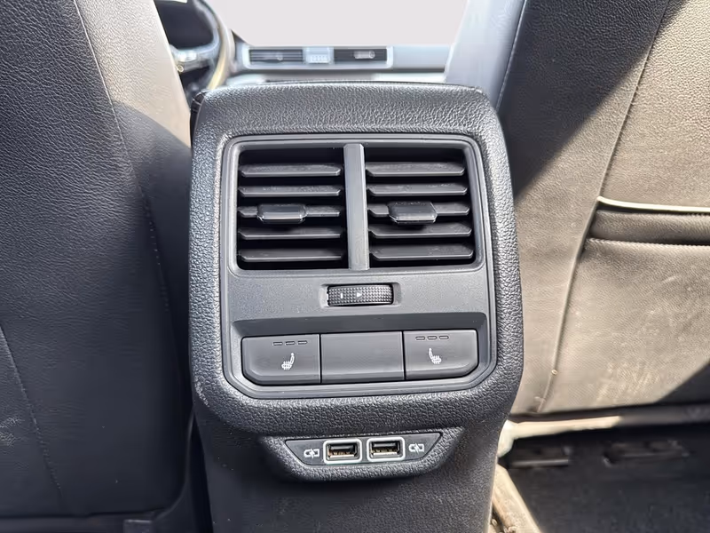 2019 Volkswagen Passat Wolfsburg Edition