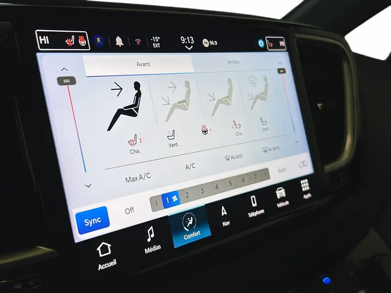 2023 Chrysler Pacifica Hybrid Pinnacle