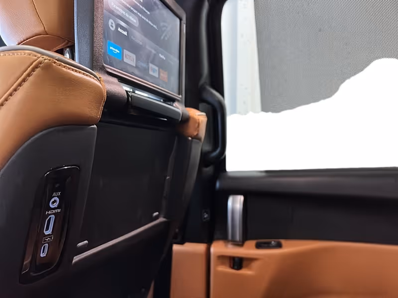 2023 Chrysler Pacifica Hybrid Pinnacle