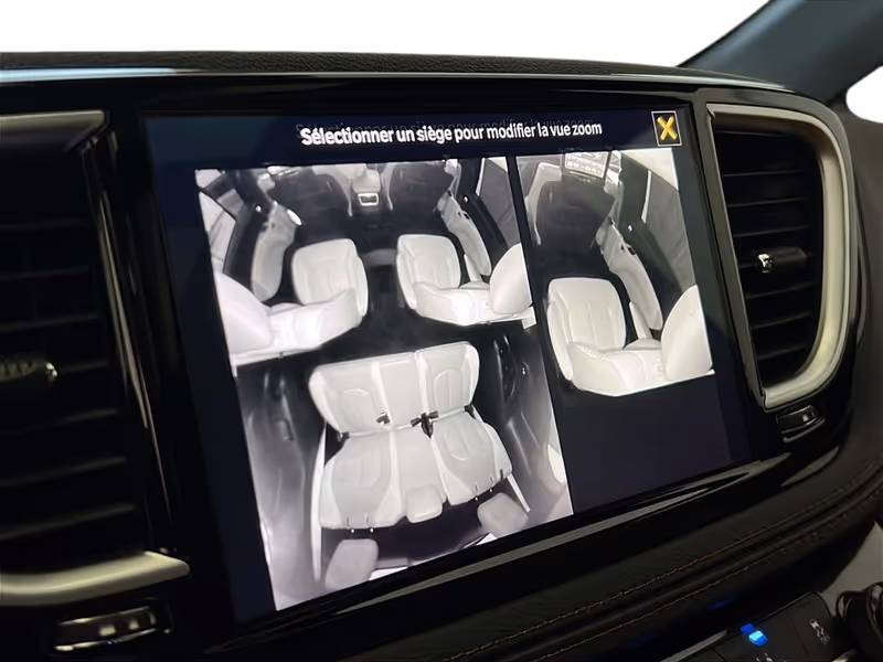 2023 Chrysler Pacifica Hybrid Pinnacle