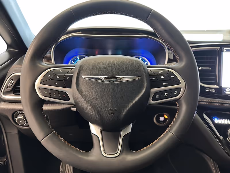 2023 Chrysler Pacifica Hybrid Pinnacle