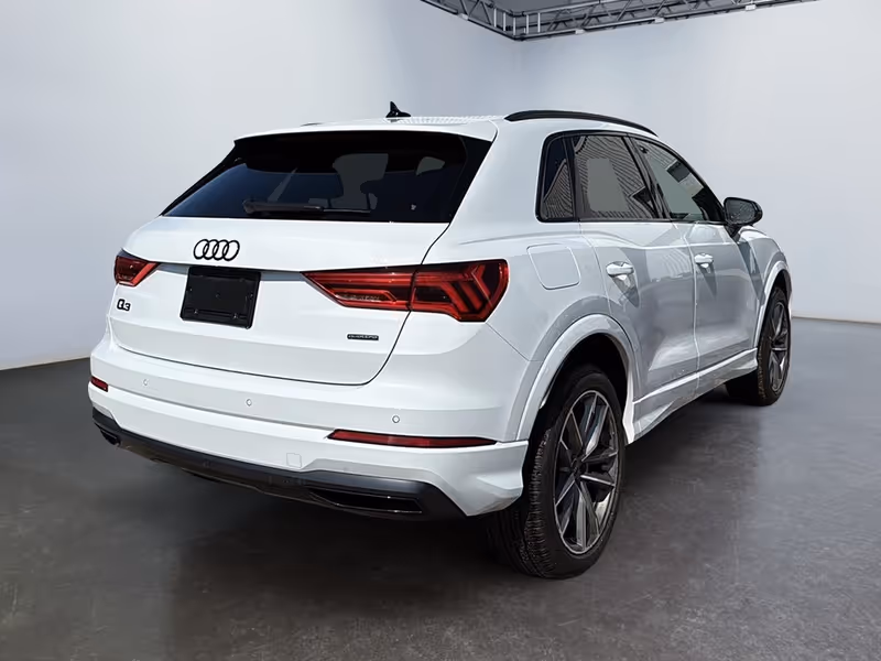 2022 Audi Q3 Komfort
